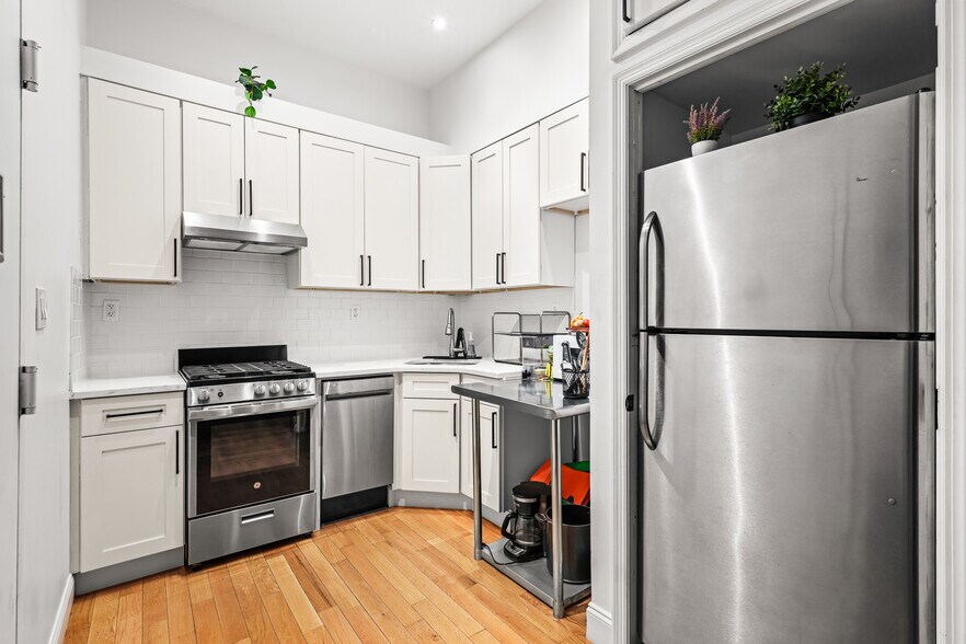 More Photos Of 1860 Flushing Ave, Flushing Apartments For Sale