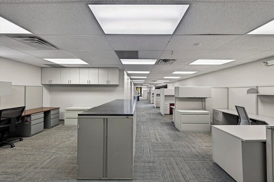 More Photos Of 2101 N Andrews Ave, Fort Lauderdale Office For Lease