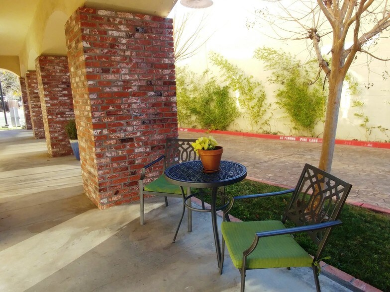 More Photos Of 5676 Elvas Ave, Sacramento Apartments For Lease