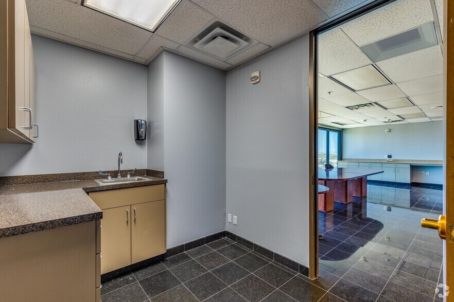 More Photos Of 333 N Rancho Dr, Las Vegas Office Residential For Sale