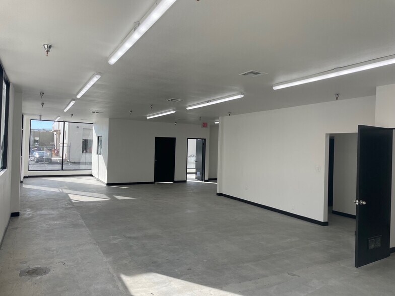 More Photos Of 2945 Columbia St, Torrance Industrial For Sale