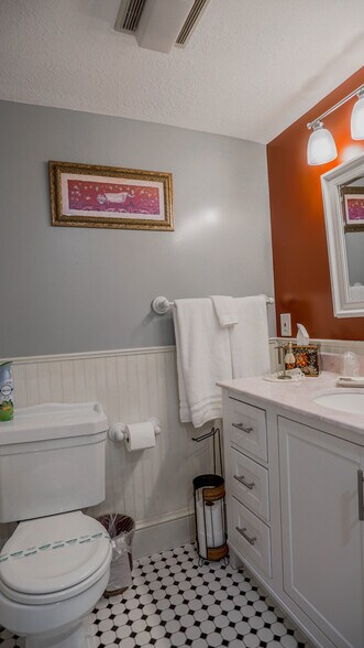 More Photos Of 118 S 300 W, Heber City Hospitality For Sale