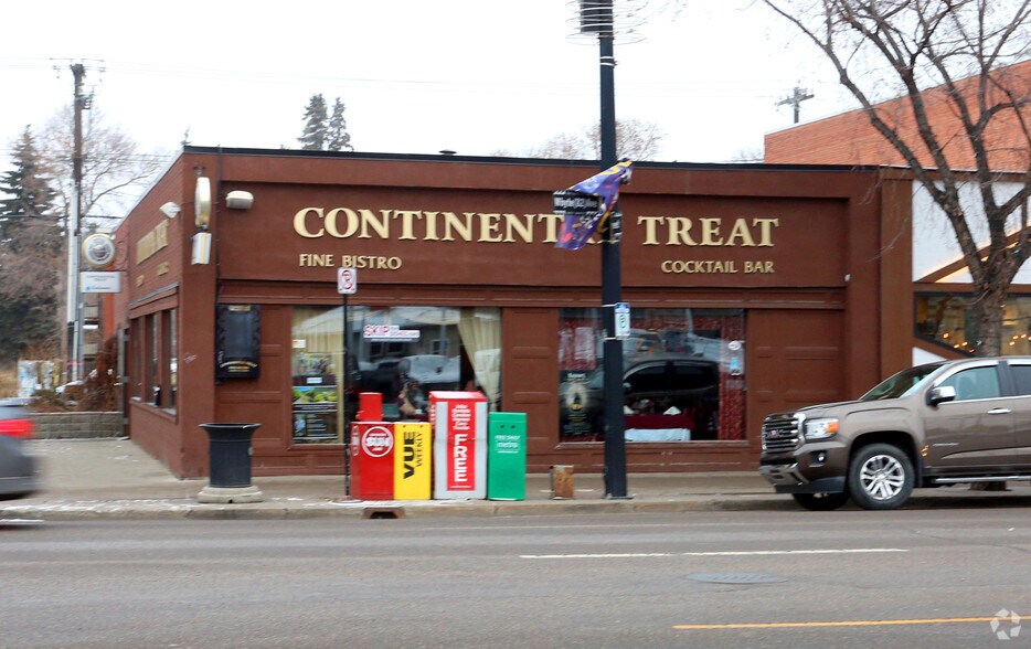 More Photos Of 10560 82nd Ave NW, Edmonton Restaurant For Sale