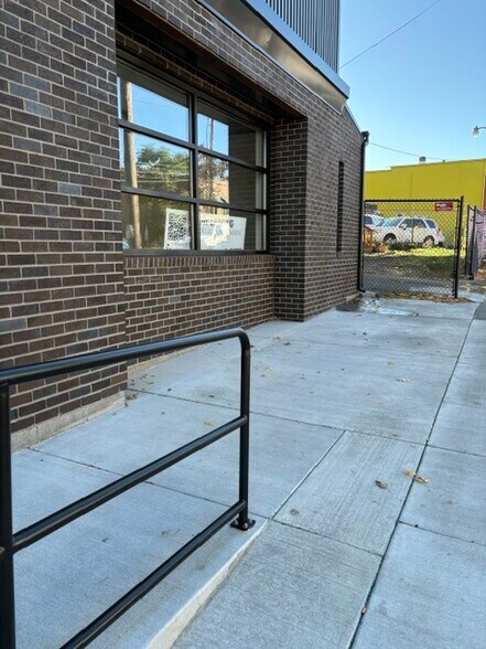 More Photos Of 6640 NE Martin Luther King Jr Blvd, Portland Apartments For Lease