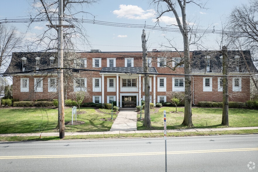 More Photos Of 496 Kinderkamack Rd, Oradell Medical For Sale