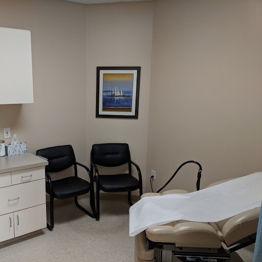 More Photos Of 2229 N Commerce Pky, Weston Medical For Lease