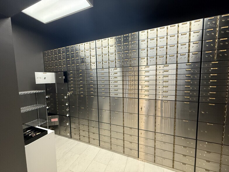 More Photos Of 730 17th St, Denver Office For Sale