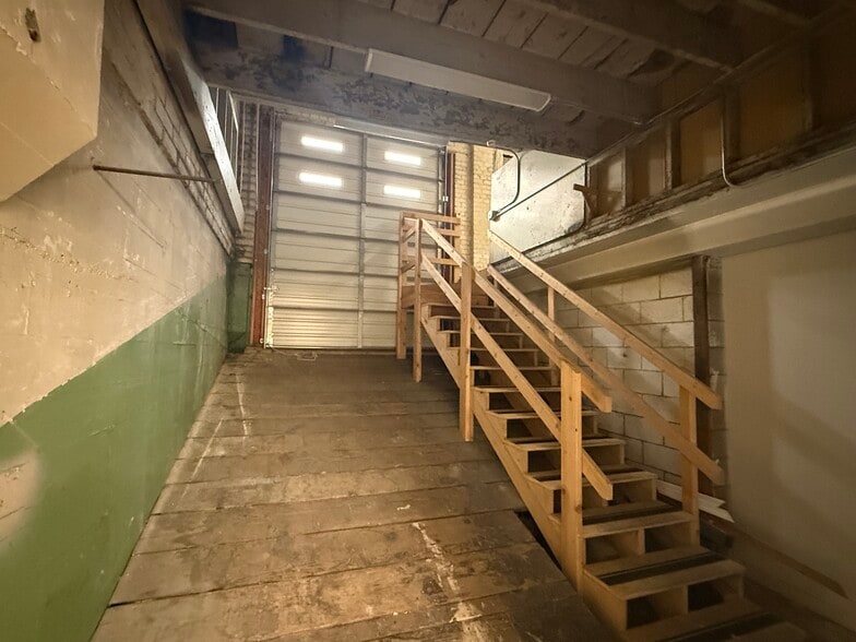 More Photos Of 2812 Rucker Ave, Everett Storefront For Lease