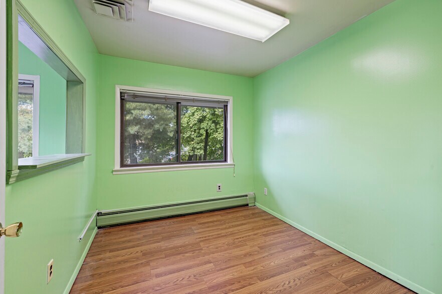 More Photos Of 71 E Eckerson Rd, Spring Valley Office For Lease