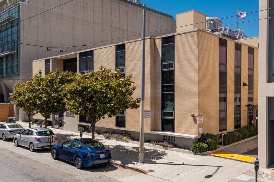 More Photos Of 2320 Sutter St, San Francisco Medical For Lease