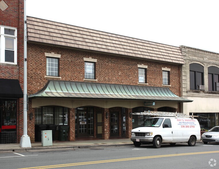 More Photos Of 124-126 W Front St, Burlington Office For Lease
