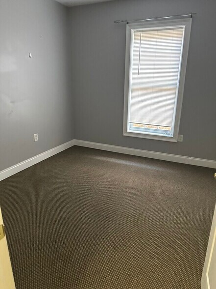 More Photos Of 3500 Duluth Park Ln, Duluth Office For Lease