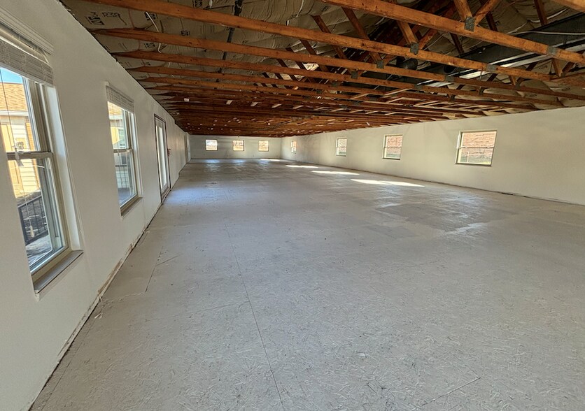 More Photos Of 9280 Plainfield Rd, Blue Ash Daycare Center For Lease