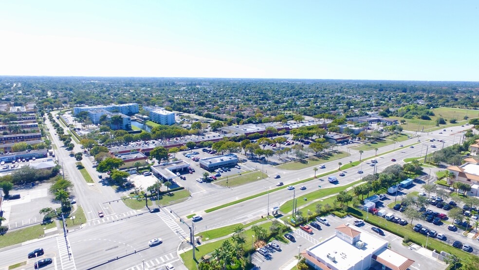 More Photos Of 6096 W Oakland Park Blvd, Sunrise Freestanding For Lease