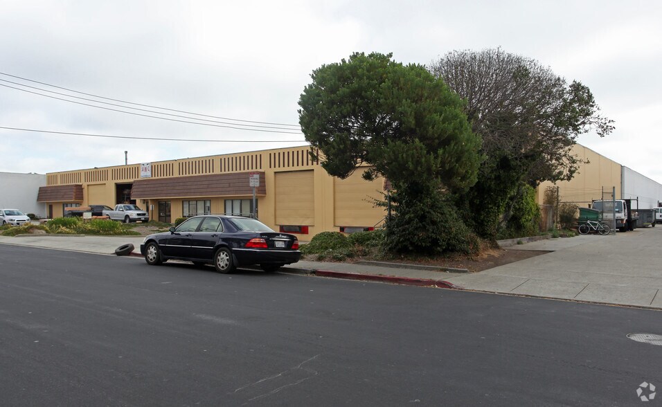 Primary Photo Of 239-251 S Maple Ave, South San Francisco Warehouse For Lease
