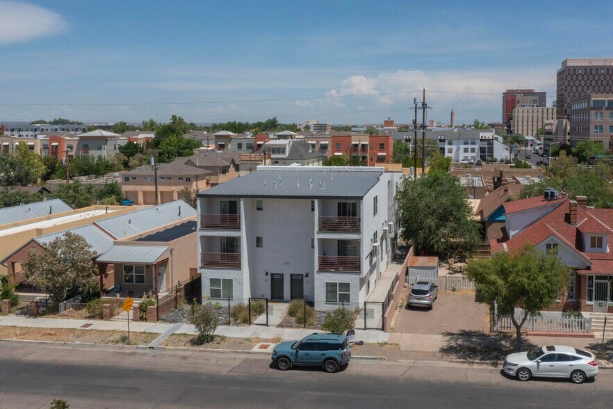 More Photos Of 615 Iron Ave SW, Albuquerque Apartments For Sale