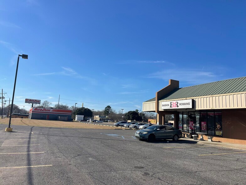 More Photos Of 280 Main St, Baker Unknown For Lease