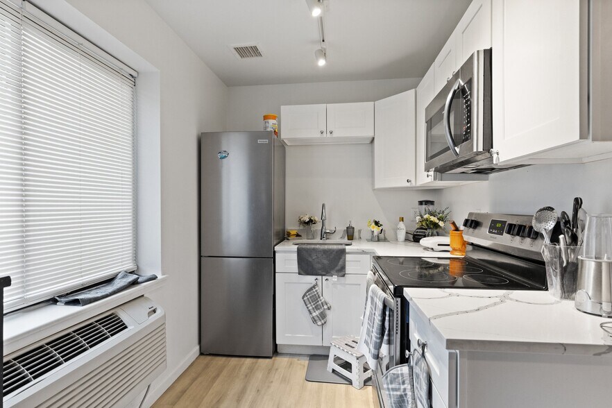 More Photos Of 3029-3031 Bronxwood Ave, Bronx Apartments For Sale