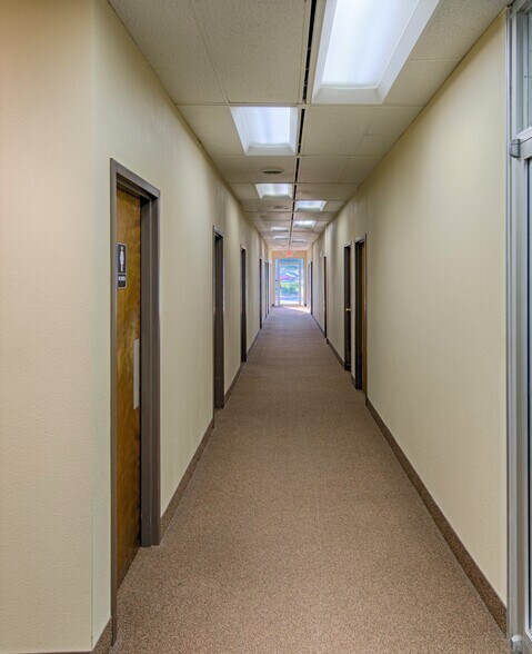 More Photos Of 227 NE Loop 820, Hurst Office For Lease