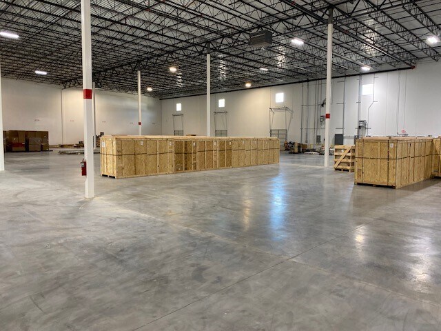 More Photos Of 1033 Cass White Rd NE, Cartersville Distribution For Lease