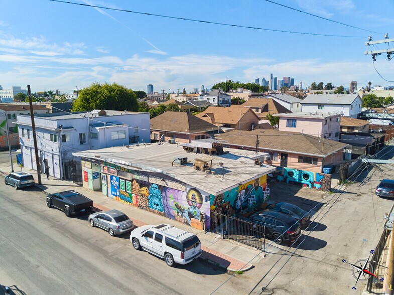 More Photos Of 701 N Fickett St, Los Angeles Apartments For Sale