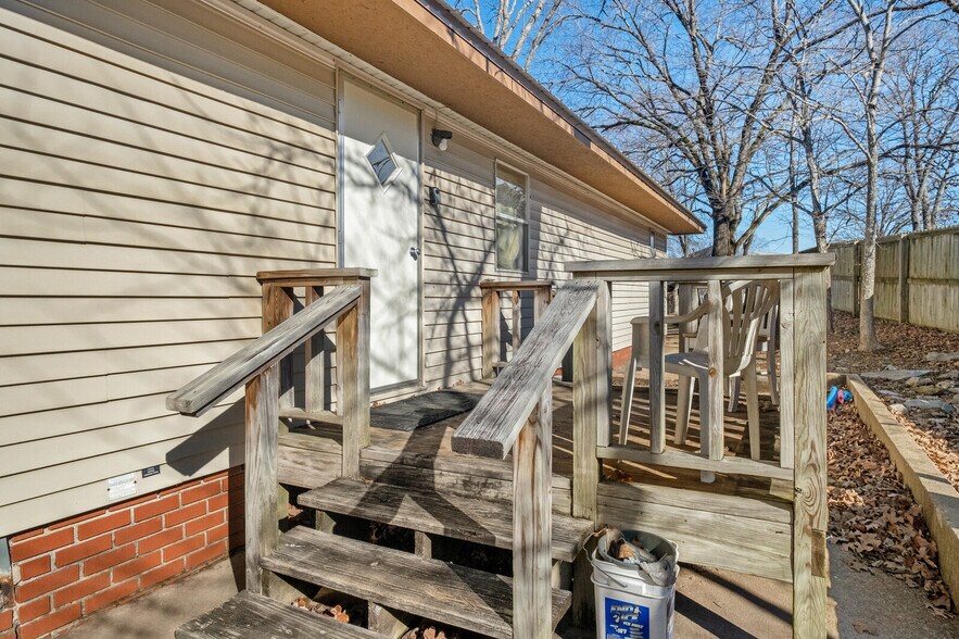 More Photos Of 7450 Highway 187, Eureka Springs Restaurant For Sale