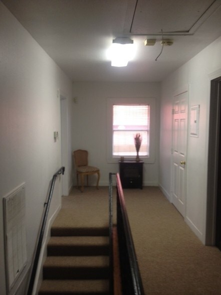 More Photos Of 5902 Irvington, Houston Office For Sale