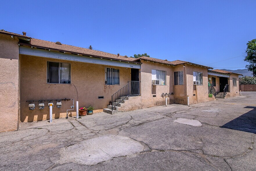 More Photos Of 12528 Bradley Ave, Sylmar Apartments For Sale