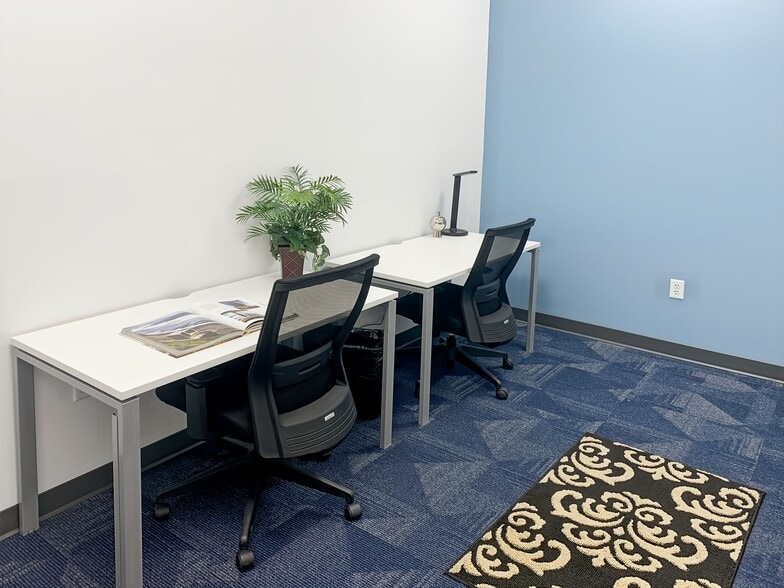 More Photos Of 6044 S 16th St, Phoenix Coworking Space