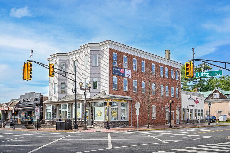 Primary Photo Of 40 Clifton Ave, Lakewood Office For Sale