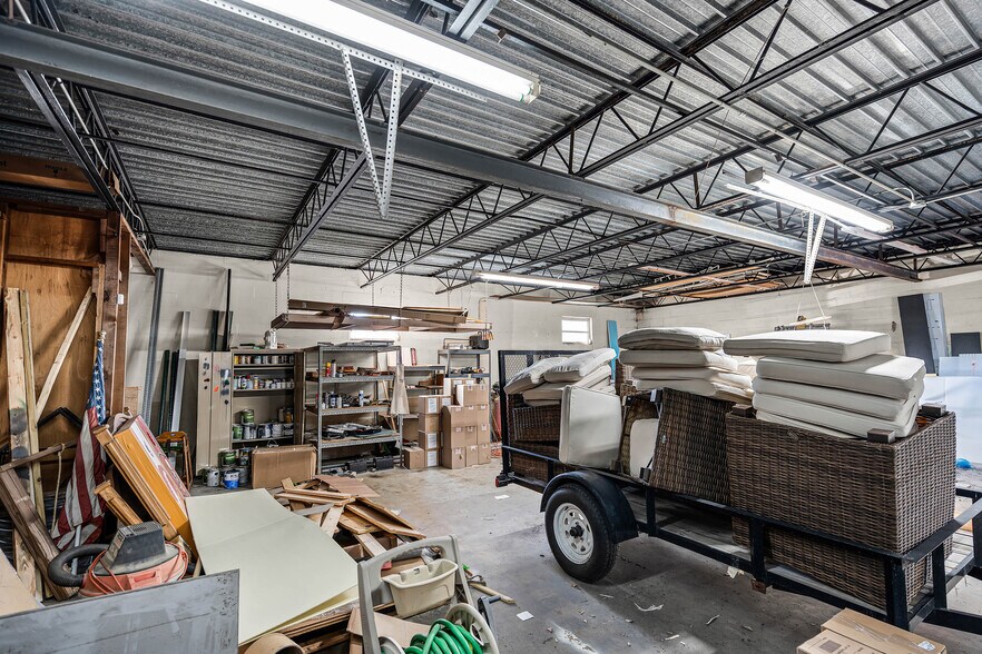 More Photos Of 107 E Polk Ave, Lake Wales General Retail For Sale