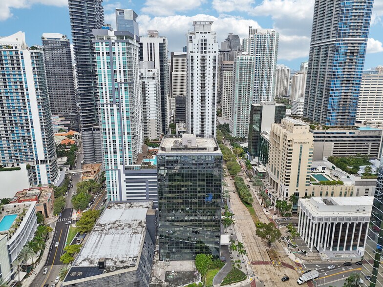 More Photos Of 1200 Brickell Ave, Miami Office For Lease