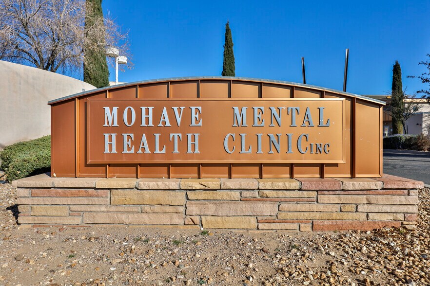 More Photos Of 1741 Sycamore Ave., Kingman Healthcare For Sale