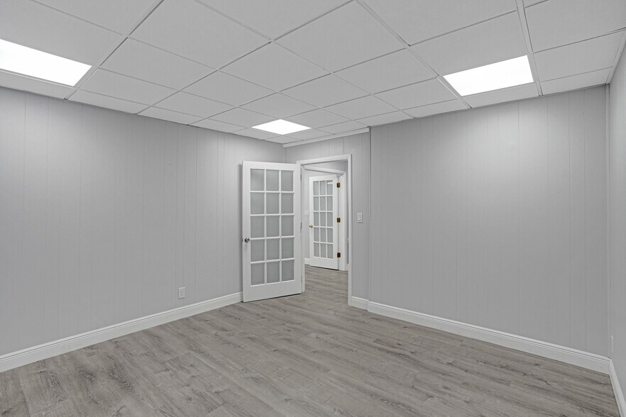 More Photos Of 2419 Hollywood Blvd, Hollywood Medical For Lease