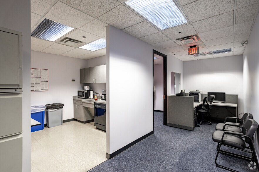 Photo of 24th Floor Ste 2420