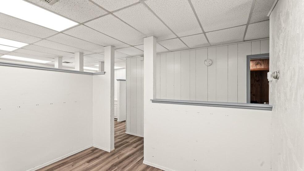 More Photos Of 8720 S Penn Ave, Oklahoma City Office For Sale