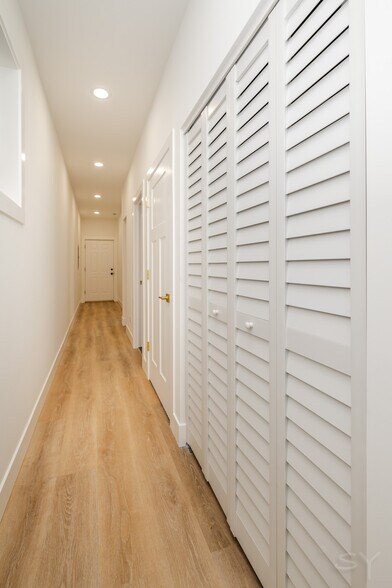 More Photos Of 1245 S Fairfield Ave, Chicago Apartments For Sale