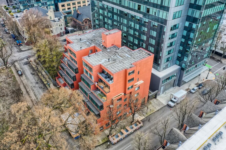 More Photos Of 1436 SW Park Ave, Portland Apartments For Lease