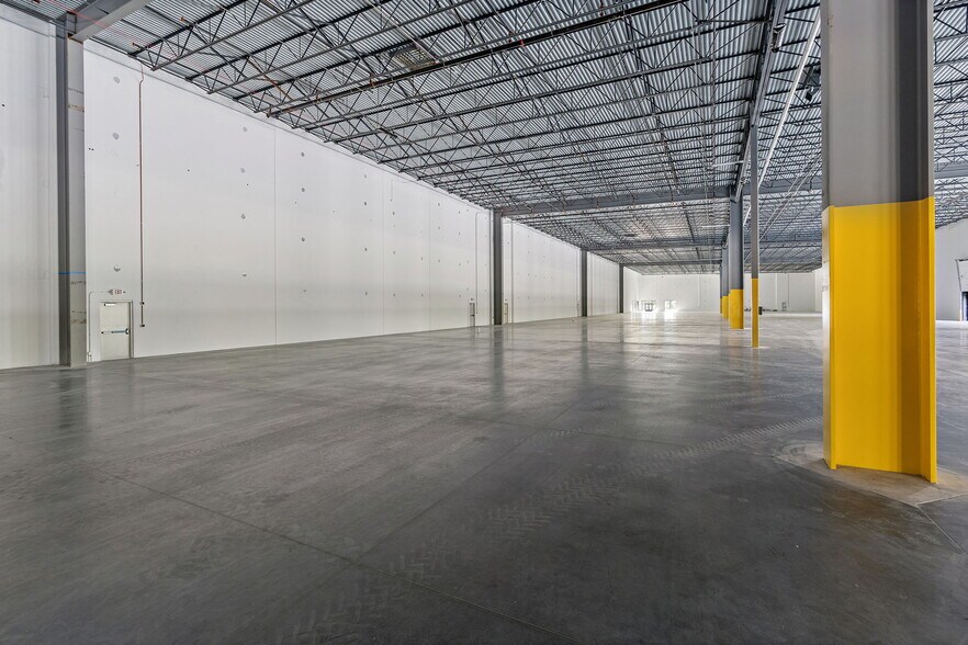 More Photos Of 100 Spontex Dr, Columbia Warehouse For Lease