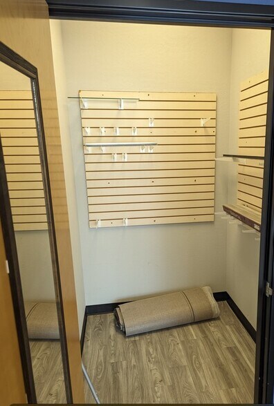 More Photos Of 1455 W Elliot Rd, Gilbert Unknown For Lease