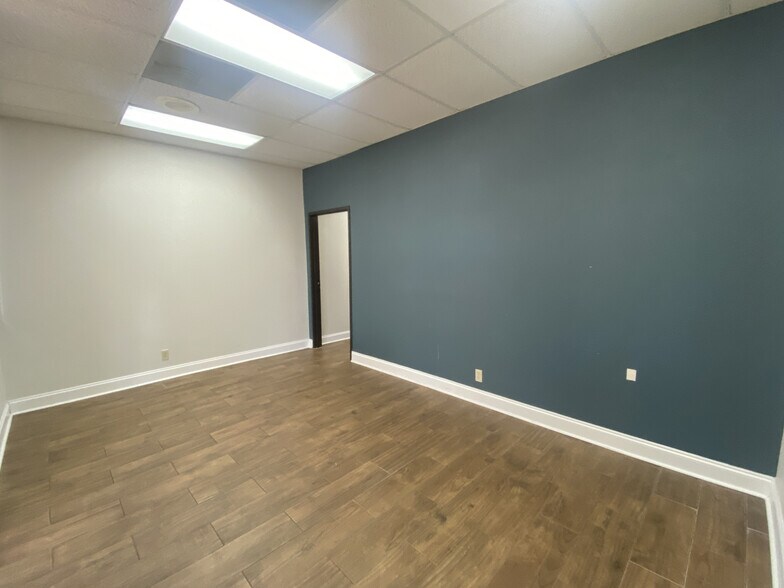Primary Photo Of 10935 Wurzbach Rd, San Antonio Office For Lease