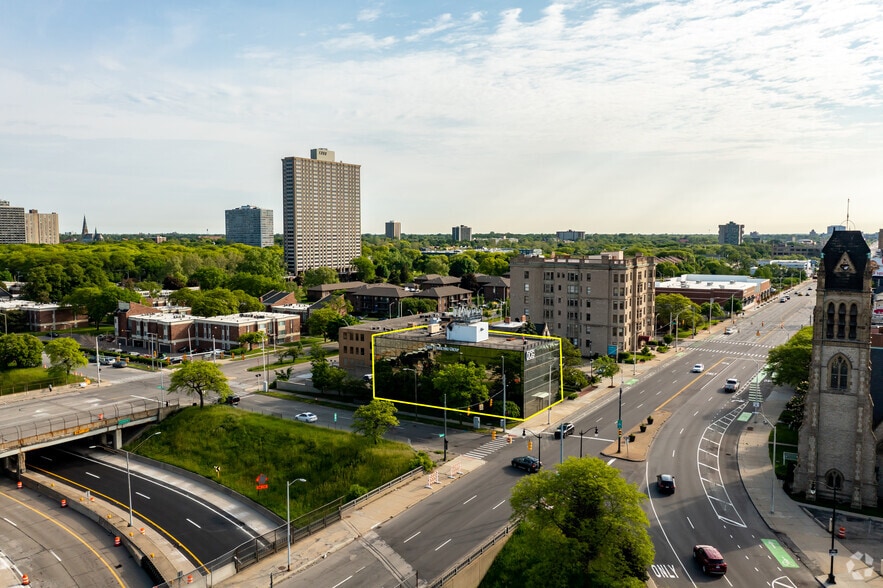 More Photos Of 965 E Jefferson Ave, Detroit Office For Sale