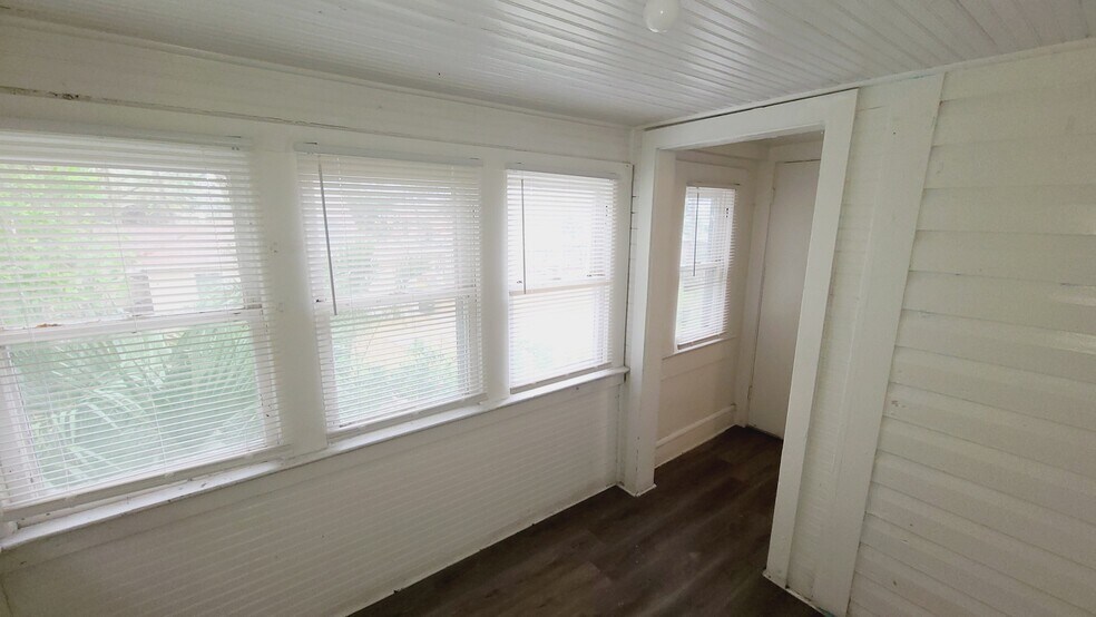 More Photos Of 308 Adeline St, Daytona Beach Apartments For Sale