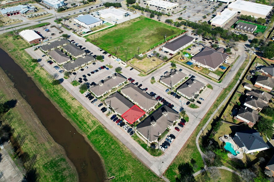 More Photos Of 12234 Shadow Creek Pky, Pearland Medical For Lease