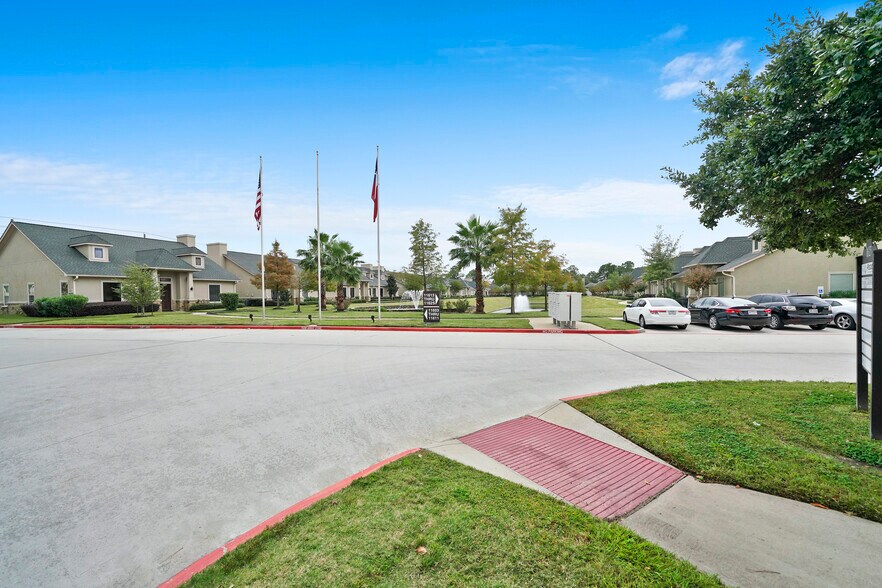 More Photos Of 11623 Spring Cypress Rd, Tomball Office For Sale