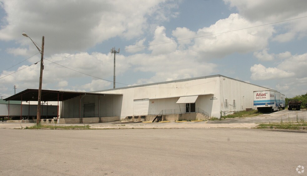 More Photos Of 8020 Webbles Dr, San Antonio Warehouse For Lease