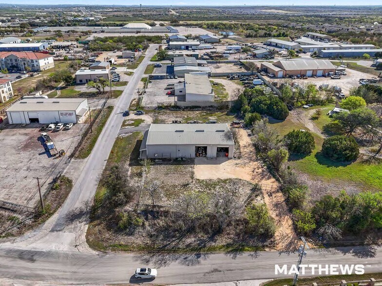 More Photos Of 5737 Safari Dr, New Braunfels Industrial For Sale