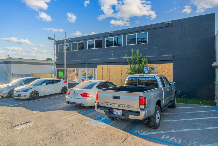 More Photos Of 6580 Federal Blvd, Lemon Grove Warehouse For Sale