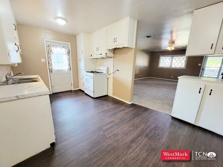 More Photos Of 3511-3519 35th Street, Lubbock Apartments For Sale