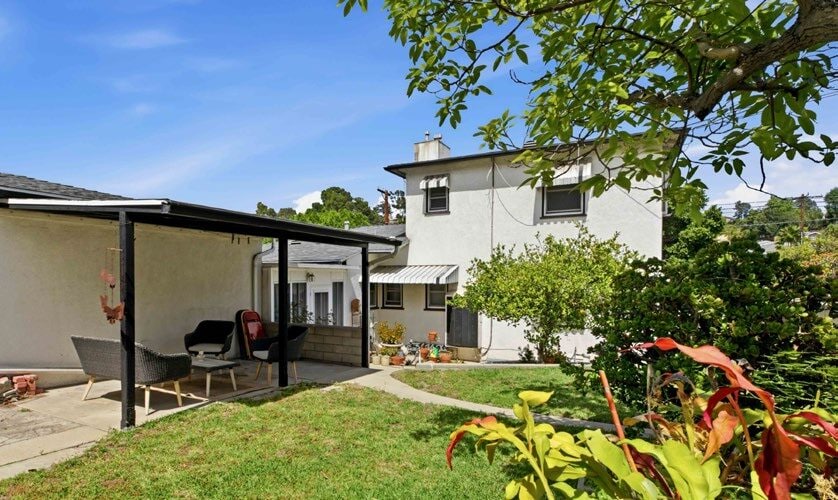 More Photos Of 3204 Palmer Dr, Los Angeles Apartments For Sale